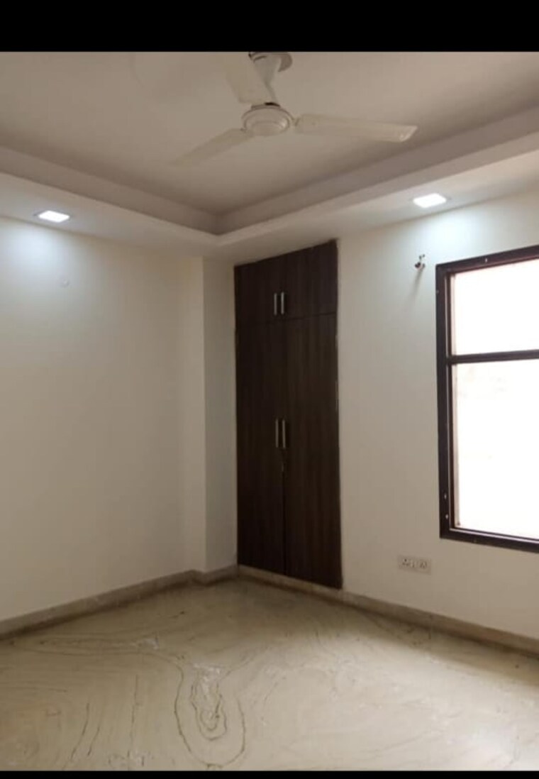 Room, rajpur khurd extension 2 Bedroom 750 Sq.Ft. Builder Floor In Rajpur Khurd Extension Delhi 9239980