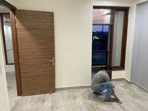 Room in 3 BHK Builder Floor at Rajpur Khurd Extension – for Sale