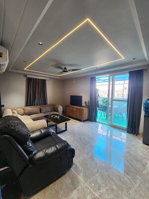 1 BHK Penthouse For Rent in Chattarpur