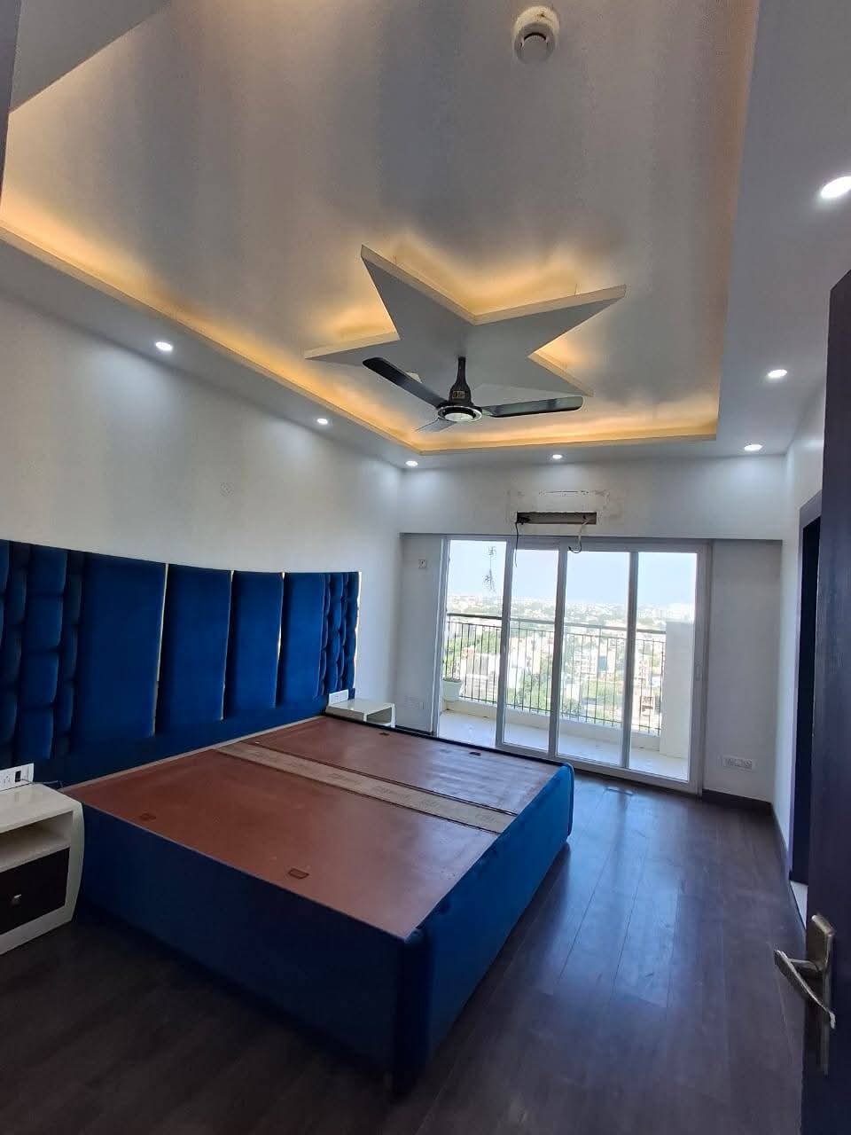 2 BHK + Pooja Room Apartment For Rent in Sanchar Lok