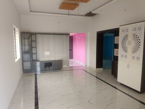 Room in 3 BHK Independent House at Bathlapalli – for Sale