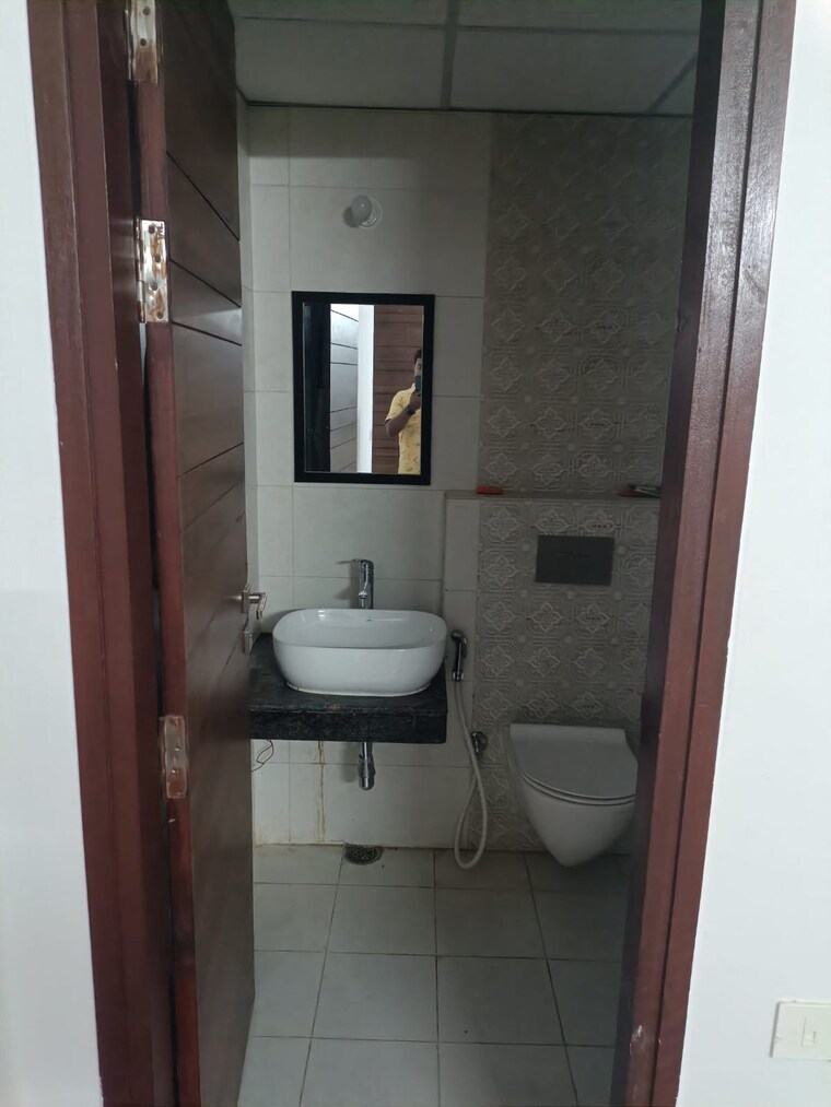 Bathroom, ace-parkway 2 Bedroom 1085 Sq.Ft. Apartment In Sector 150 Noida 9240033