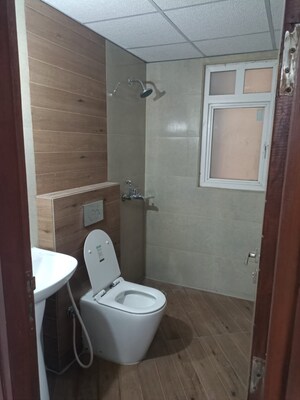 Bathroom in 2 BHK Apartment at ACE Parkway, Sector 150 – for Sale