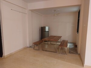 2 BHK Builder Floor For Rent in Sultanpur