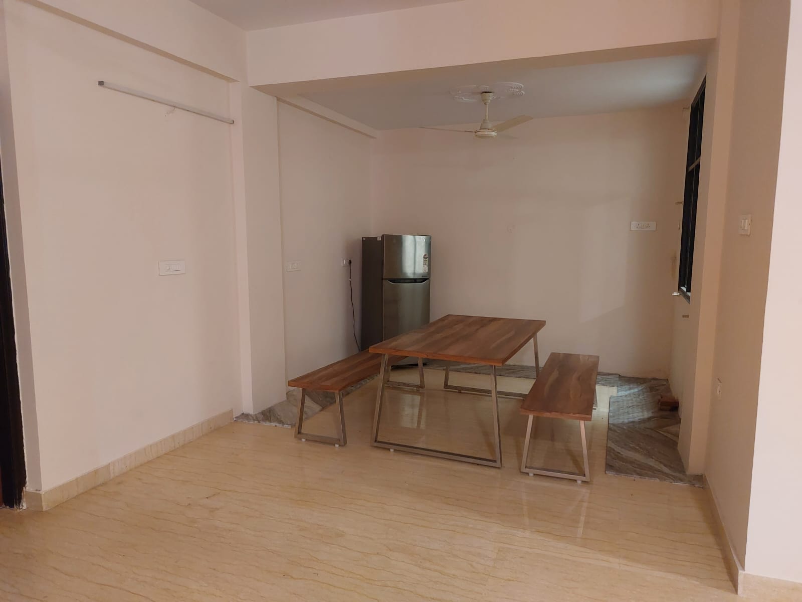2 BHK Builder Floor For Rent in Sultan Pur 