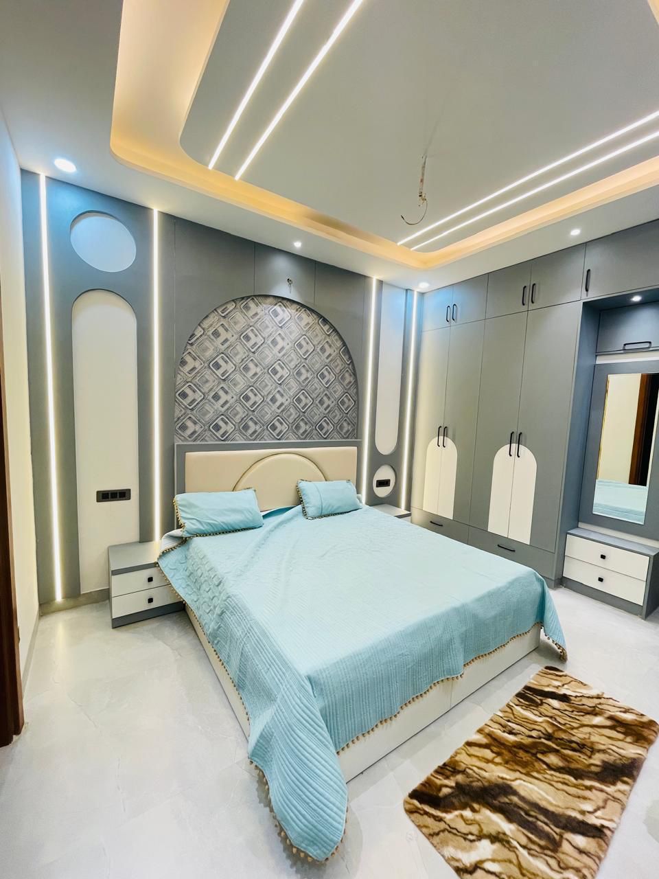 3 BHK + Pooja Room,Study Room,Extra Room Apartment For Sale in Sunny Enclave