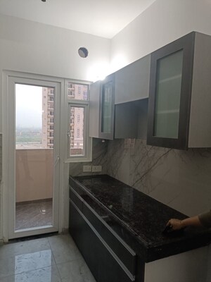 Room in 2 BHK Apartment at ACE Parkway, Sector 150 – for Sale