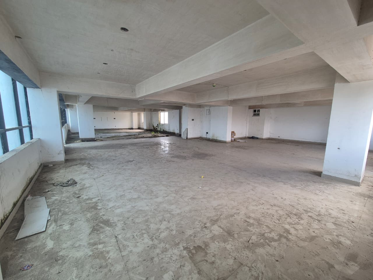 Office Space For Rent in Jk Property 