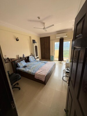 Bedroom in 3 BHK Apartment at Paramount Floraville, Sector 137 – for Rent