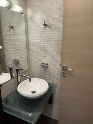 Bathroom in 3 BHK Builder Floor at Priyadarshini Vihar – for Rent