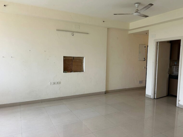 Room, ip extension 2 Bedroom 1000 Sq.Ft. Apartment In Ip Extension Delhi 9240120