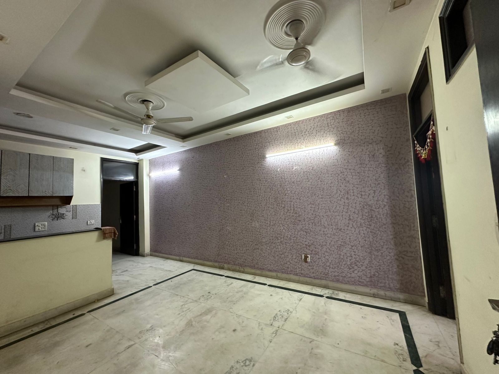 2 BHK Builder Floor For Rent in Saket