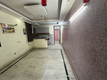 Bathroom in 2 BHK Builder Floor at Saket – for Rent