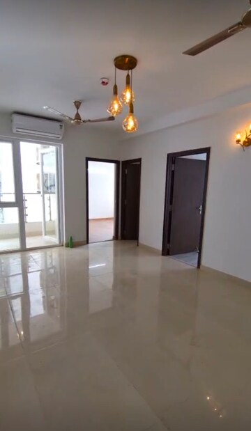 Room in 3 BHK Apartment at Hero Homes Gurgaon, Sector 104 – for Rent