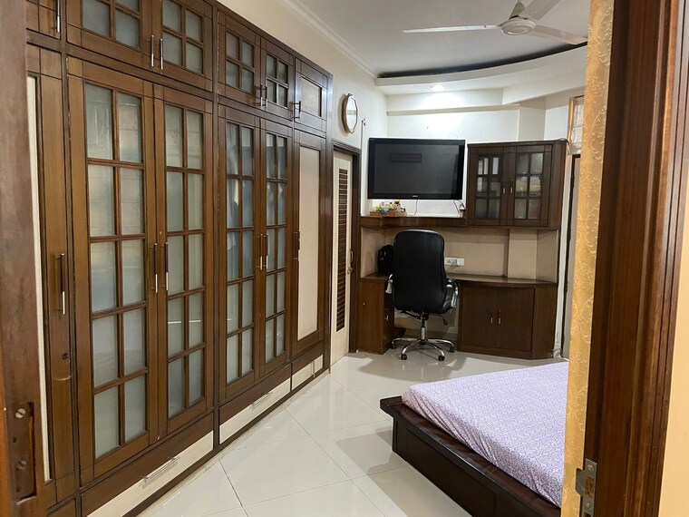 Nearby, sector 20 3 Bedroom 1800 Sq.Ft. Apartment In Sector 20 Panchkula 9240121