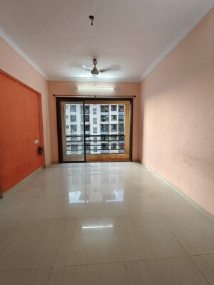 Room in 1 BHK Apartment at Mehta Amrut Angan Phase II, Kalwa – for Sale