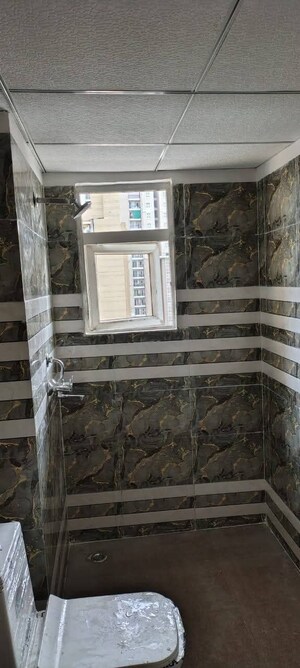 Attached Bathroom in 2 BHK Apartment at Ip Extension – for Rent