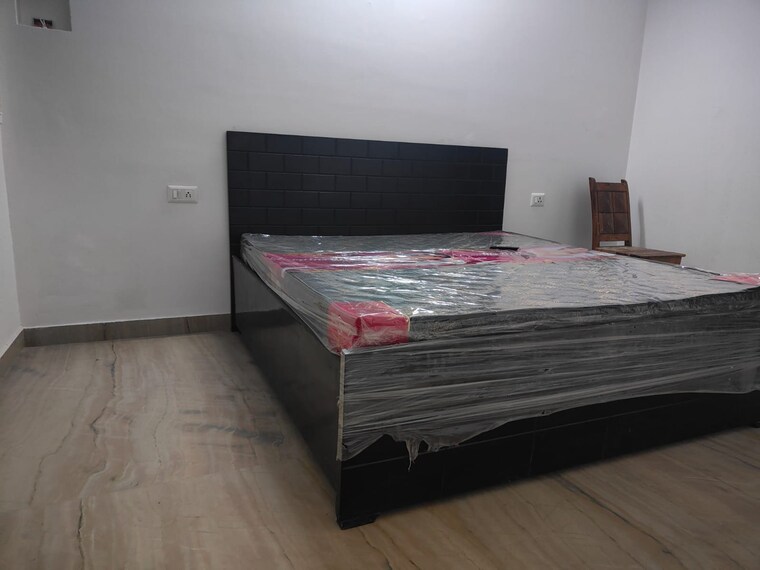 Bedroom, sector 46 2 Bedroom 1200 Sq.Ft. Builder Floor In Sector 46 Gurgaon 9240160