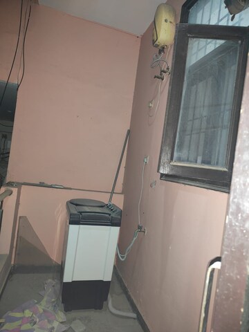 Bathroom in 2 BHK Builder Floor at Sector 46 – for Rent