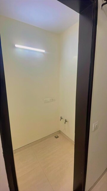  2 BHK Apartment at RWA Pocket K Triveni Phase 2, Sheikh Sarai – for Rent