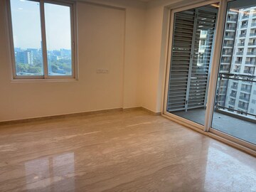 4 BHK Apartment For Rent in Emaar The Palm Springs, Sector 54