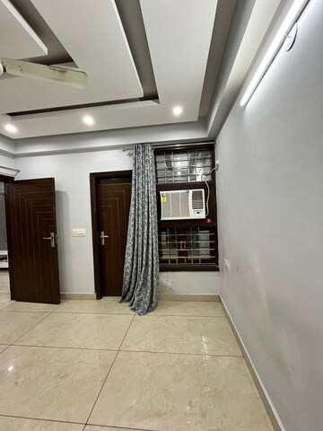 Room in 2 BHK Builder Floor at Kishangarh – for Sale