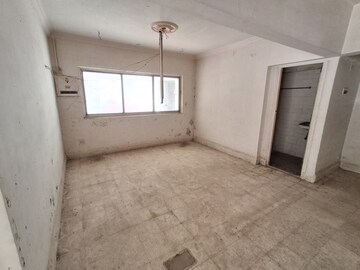 Team Area in  Warehouse at Nav Jivan Society – for Sale