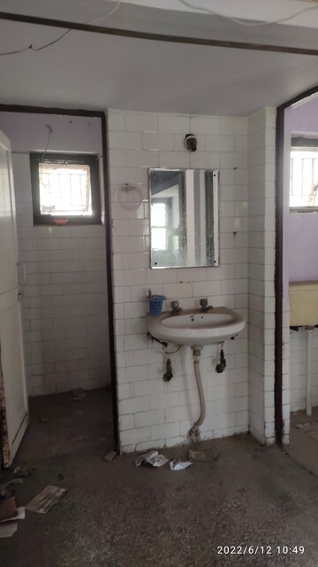 Bathroom in 1 BHK Apartment at Jagriti Apartments, Sector 71 – for Sale