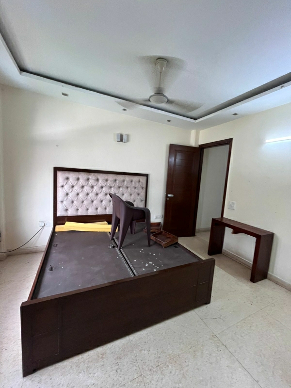 2 BHK Builder Floor For Sale in Lajpat Nagar 4