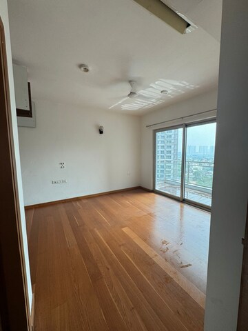 Room in 2 BHK Apartment at Tata Gurgaon Gateway, Sector 112 – for Rent