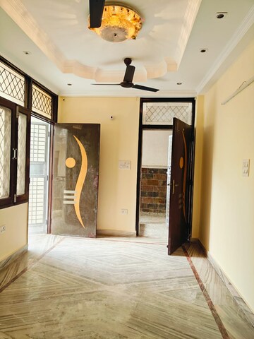 Bedroom in 2 BHK Builder Floor at Saket – for Rent