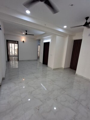 Room in 3 BHK Apartment at Ip Extension – for Sale