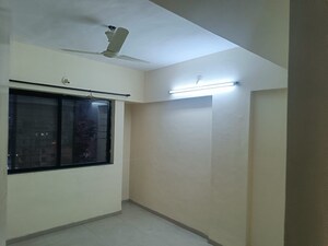 Room in 2 BHK Apartment at Shreenanda Classic, Rahatani – for Rent