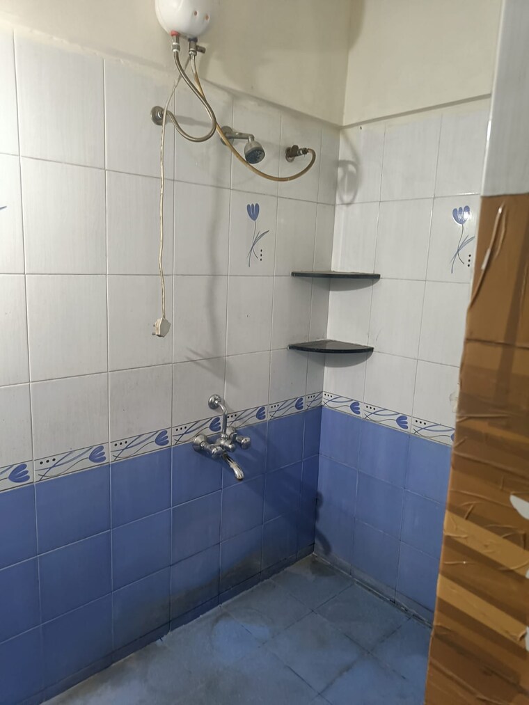 Bathroom, shreenanda-classic 2 Bedroom 1100 Sq.Ft. Apartment In Rahatani Pune 9240245