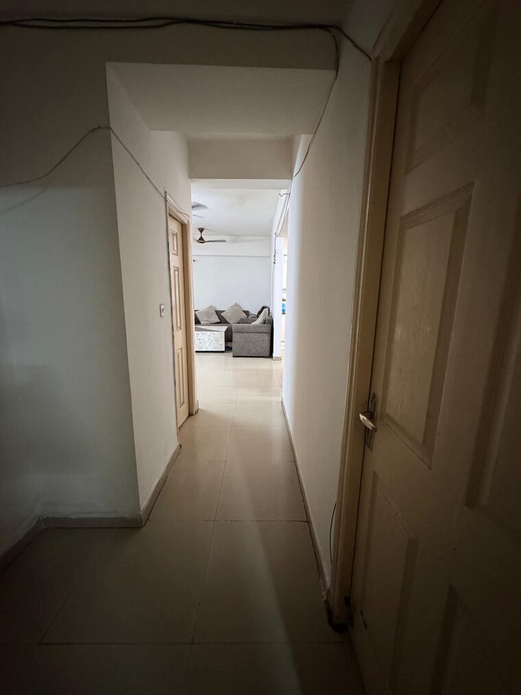 undefined, ip extension 3 Bedroom 1250 Sq.Ft. Apartment In Ip Extension Delhi 9240253