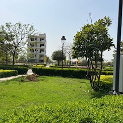 Plot For Sale in 3B Estate 95