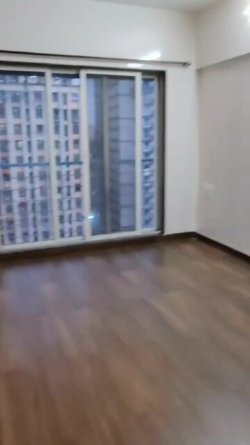 Room in 3 BHK Apartment at Veena Serenity, Chembur – for Rent