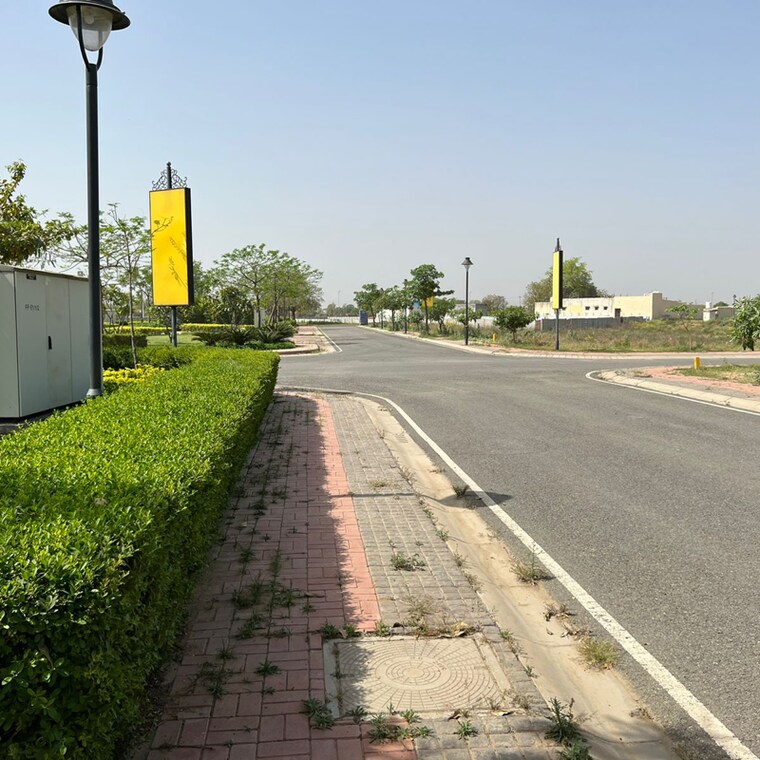 Garden, jms-the-nation  120 Sq.Yd. Plot In Sector 95 Gurgaon 9240263