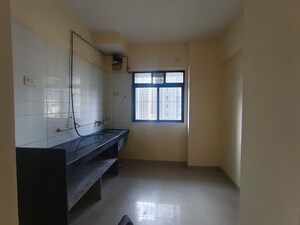 Room in 1 BHK Apartment at Raunak Unnathi Greens, Kasarvadavali – for Rent