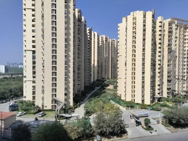 Exterior View, paramount-floraville 3.5 Bedroom 1685 Sq.Ft. Apartment In Sector 137 Noida 9240195