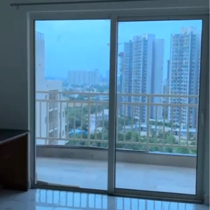 Room in 2 BHK Apartment at M3M Flora 68, Sector 68 – for Rent