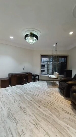 Living Room in 2 BHK Apartment at Mulund West – for Rent