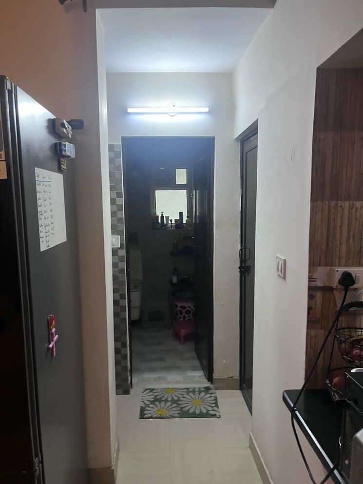 undefined, sector 12 dwarka 2 Bedroom 1200 Sq.Ft. Apartment In Sector 12 Dwarka Delhi 9240321