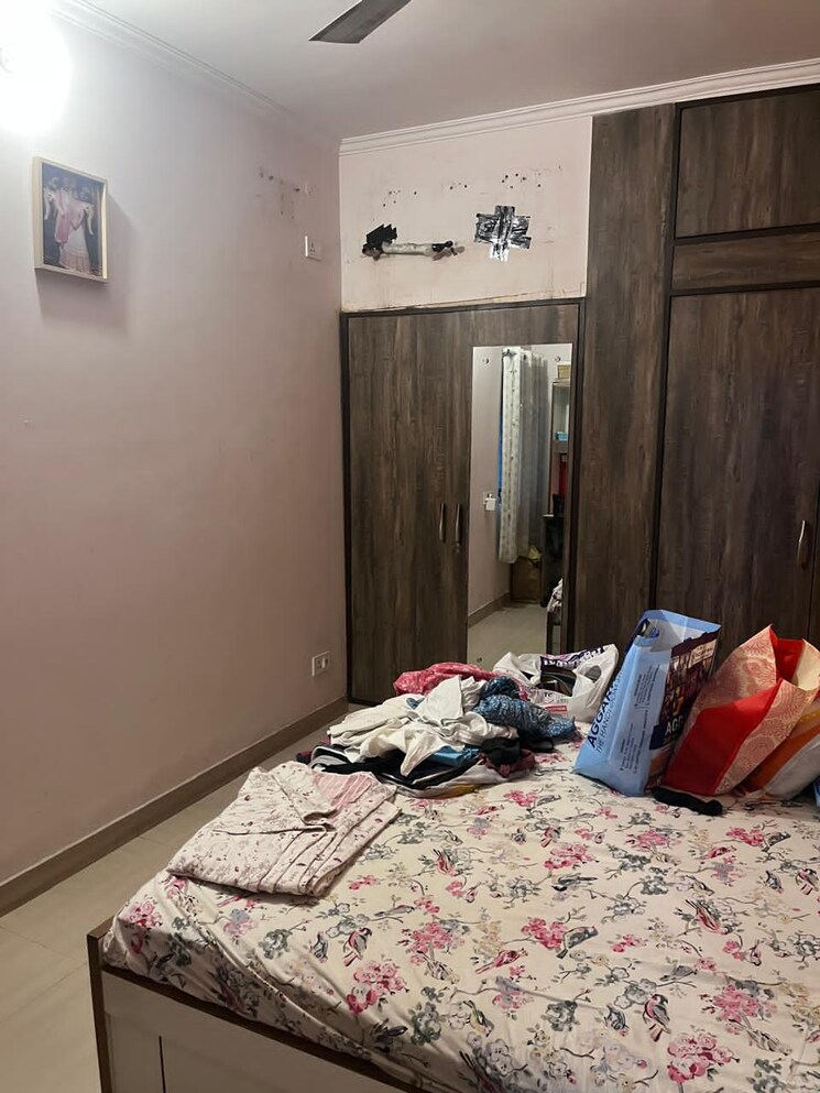 Master Bedroom, sector 12 dwarka 2 Bedroom 1200 Sq.Ft. Apartment In Sector 12 Dwarka Delhi 9240321