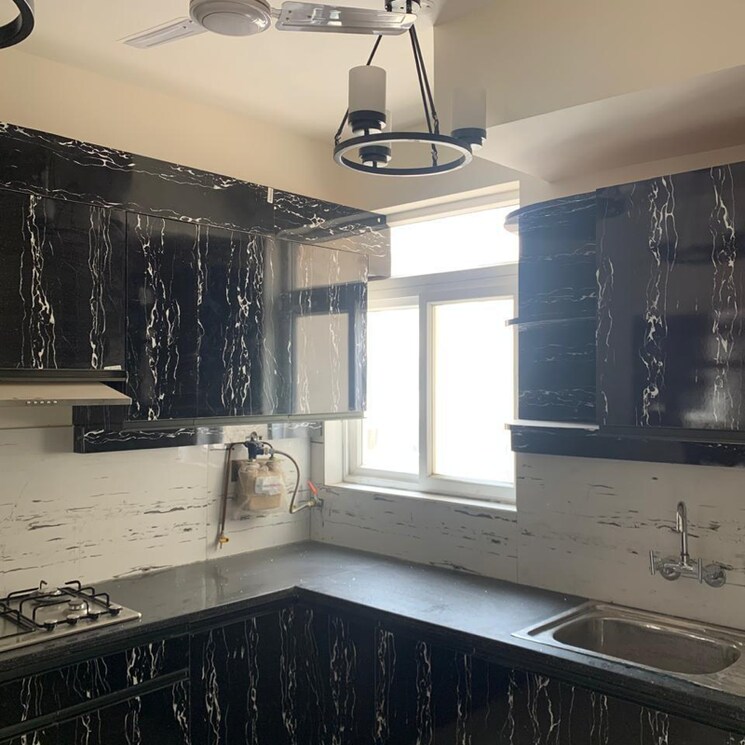 Kitchen, emaar-emerald-floors-premier 3 Bedroom 1650 Sq.Ft. Apartment In Sector 65 Gurgaon 9240338