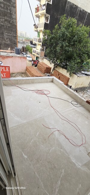 Balcony in 2 BHK Builder Floor at Sector 73 – for Sale