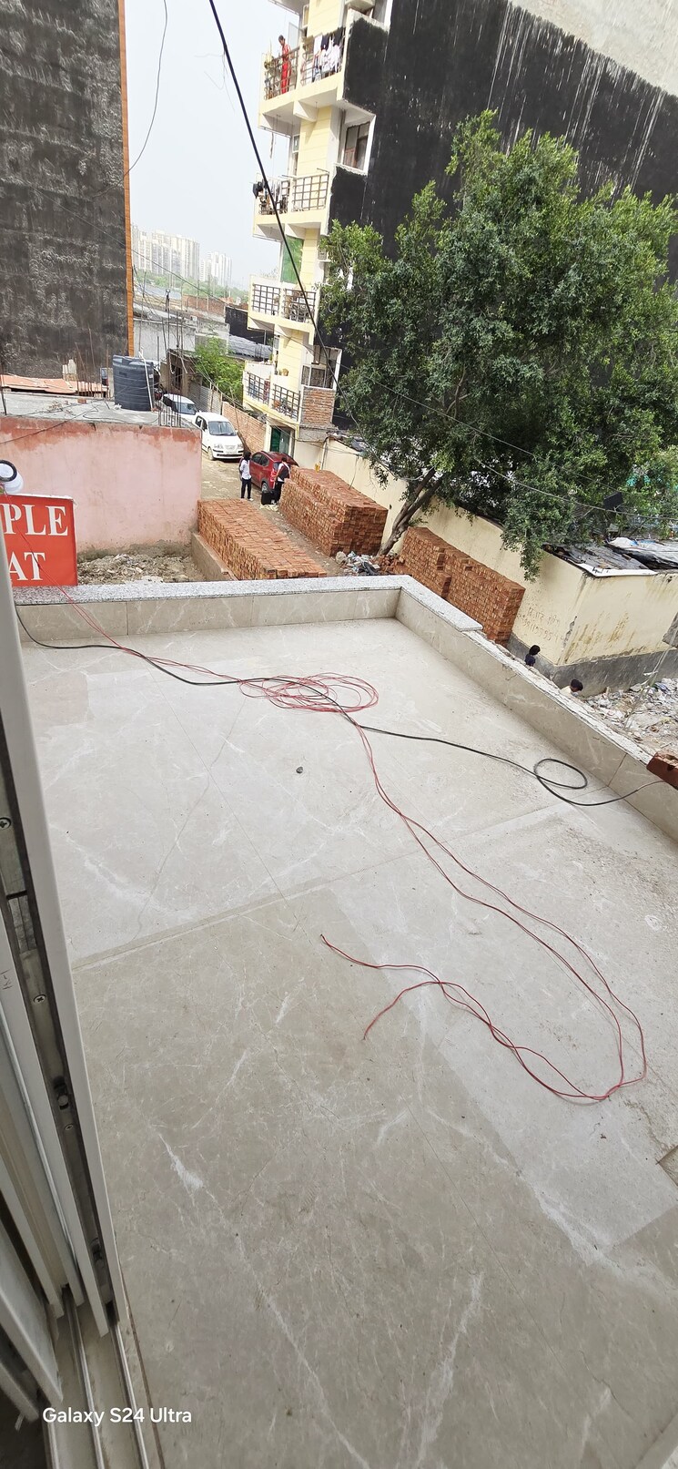 Balcony, sector 73 2 Bedroom 1050 Sq.Ft. Builder Floor In Sector 73 Noida 9240339