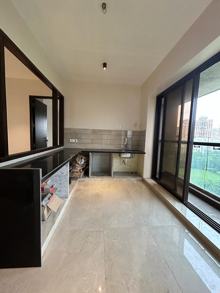 Kitchen, lake-front-solitaire 3 Bedroom 2100 Sq.Ft. Apartment In Powai Mumbai 9240313