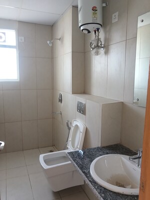 Bathroom in 4 BHK Apartment at SS Linden, Sector 84 – for Rent