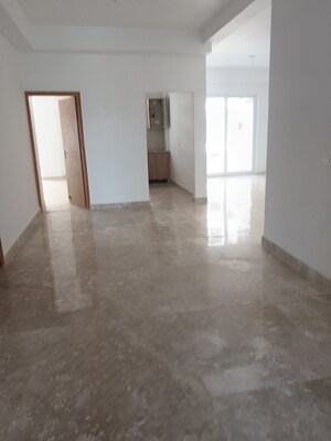 Room in 4 BHK Apartment at SS Linden, Sector 84 – for Rent